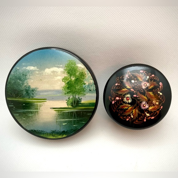 Set of 2 Vintage Hand Painted Trinket Boxes/Ring Holder, Eastern European Design - Picture 1 of 7